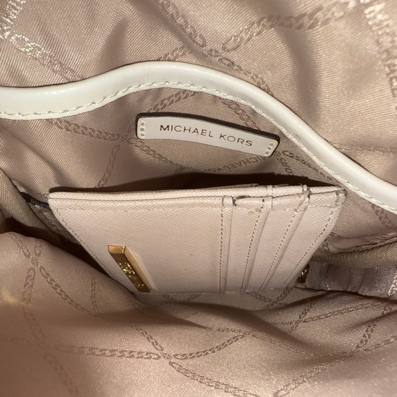 Michael Kors - Jet Set Medium Tie Dye Smartphone Crossbody Bag - Picture 4 of 7